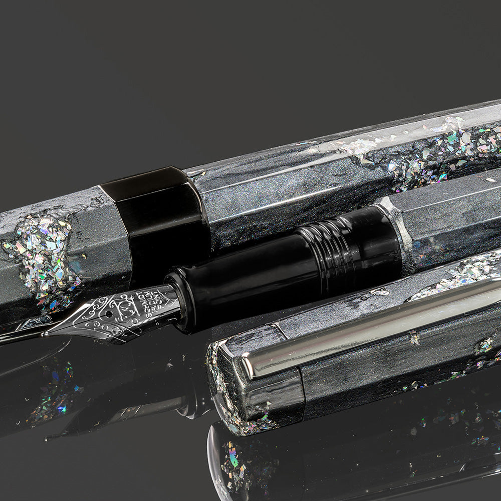 Benu Euphoria Caviar Fountain Pen