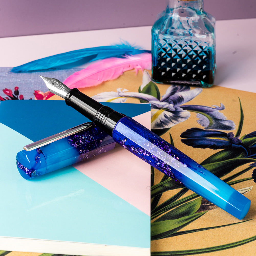 Benu Euphoria Scent Of Irises Luminescent Fountain Pen