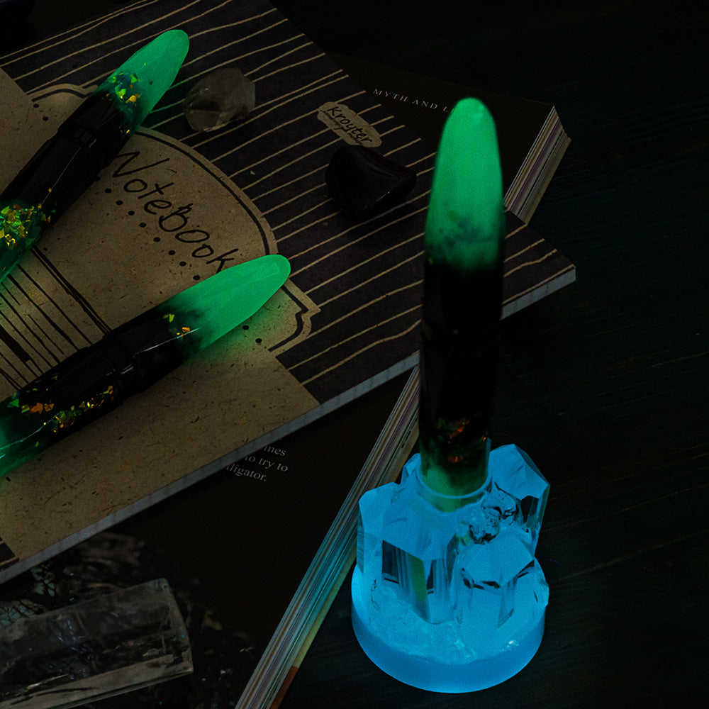 Benu Luminous Pen Stand