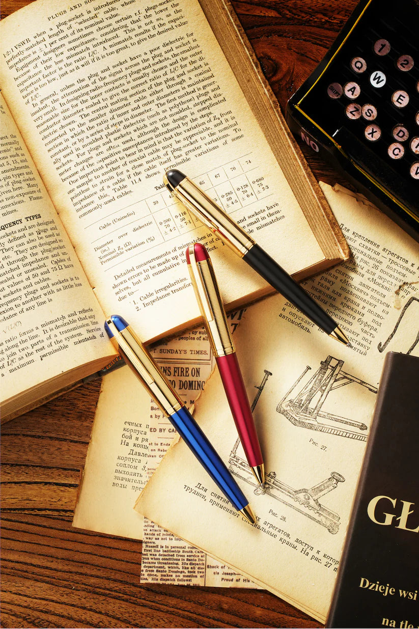 Wahl-Eversharp Skyline Red Gold Trim Ballpoint