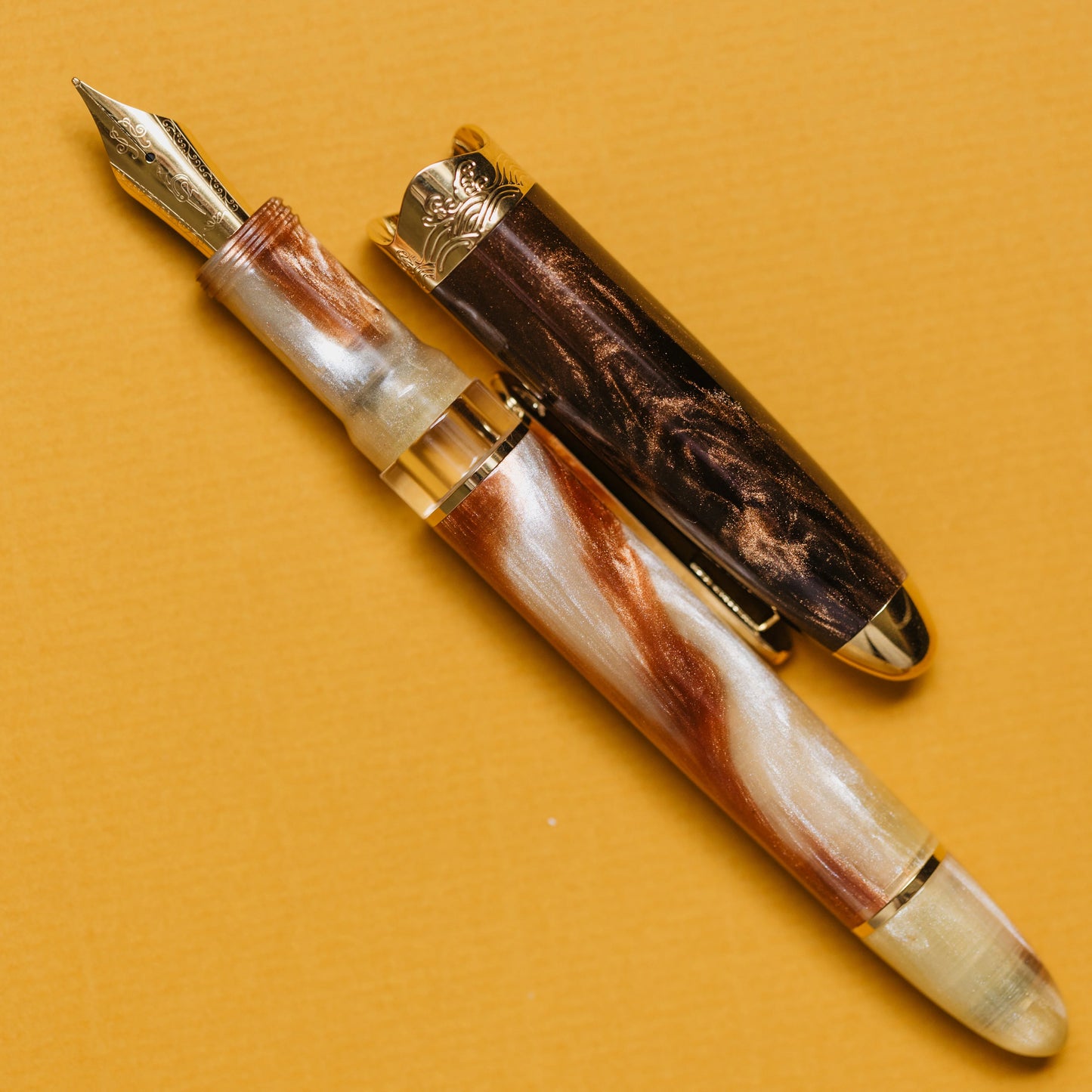 Nahvalur Horizon Desert Fountain Pen