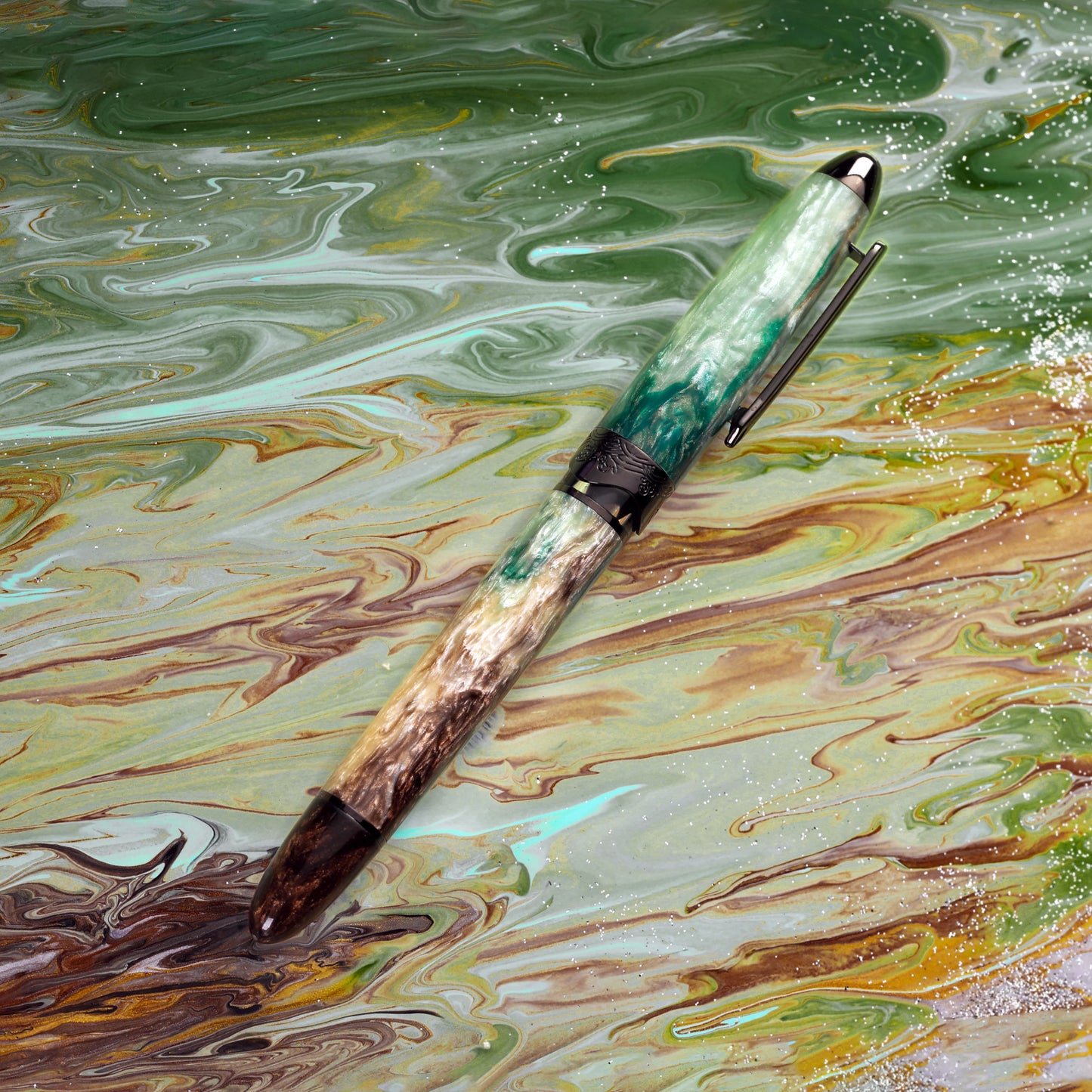 Nahvalur Horizon Twilight Fountain Pen