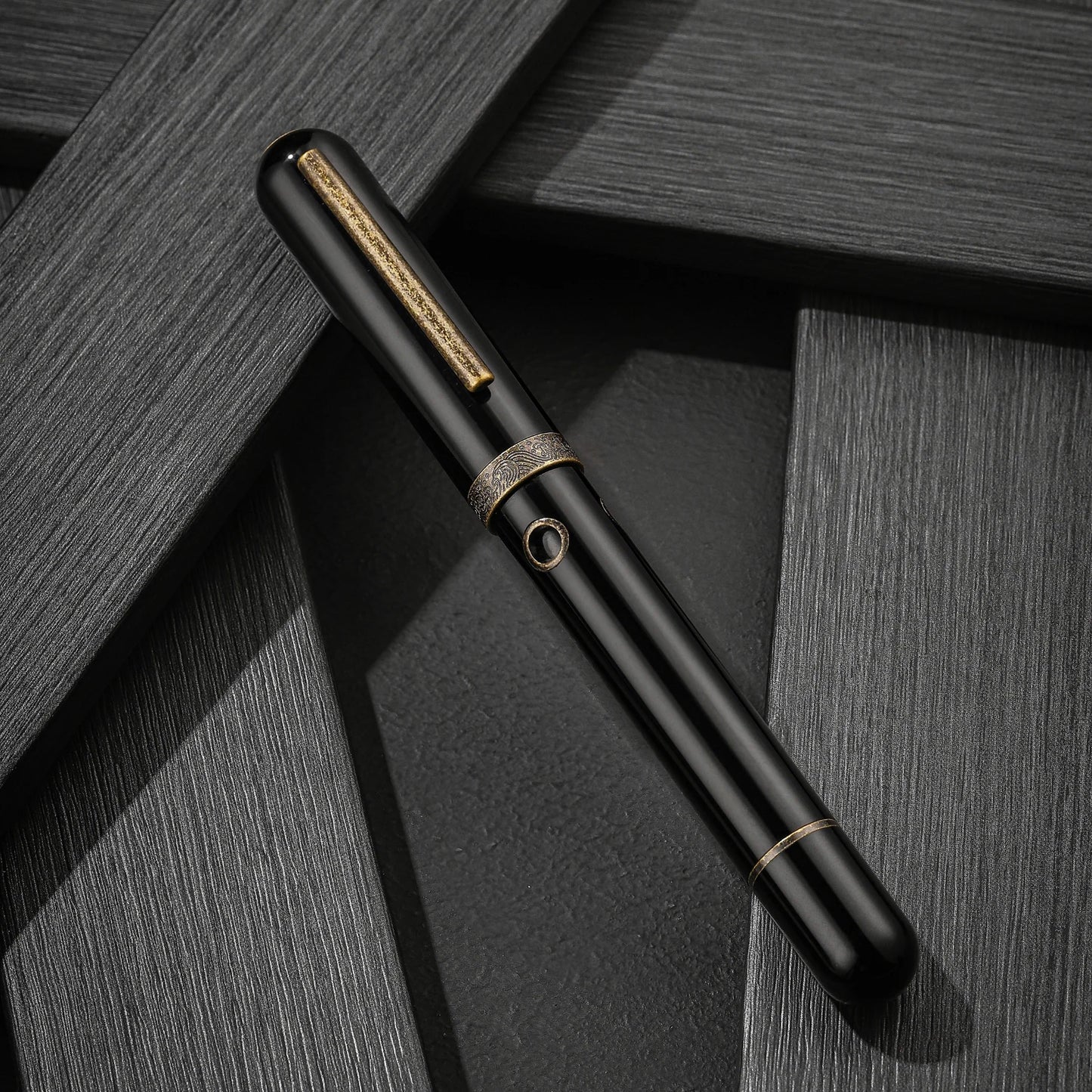 Nahvalur Nautilus Bronze Corydoras Fountain Pen