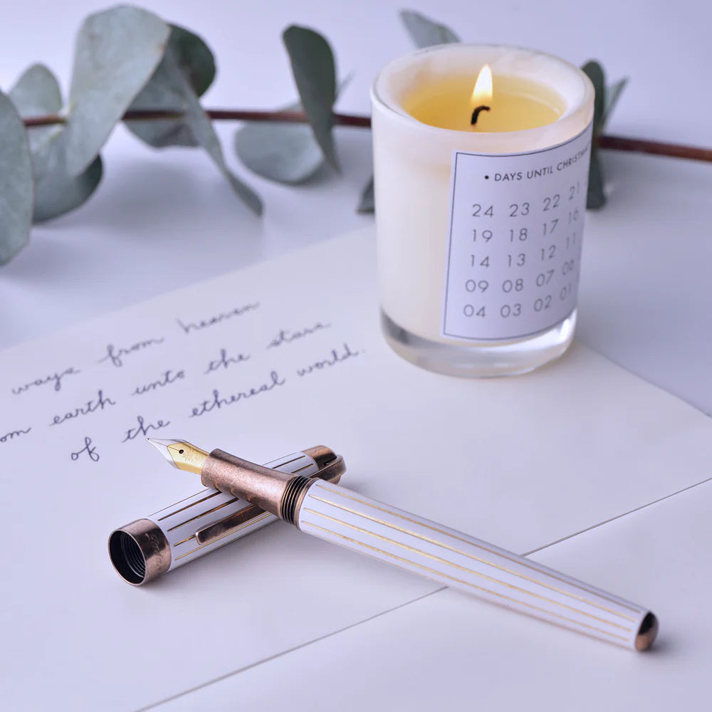 Laban Antique II White Fountain Pen