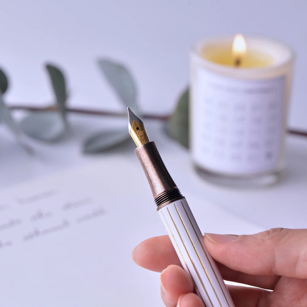 Laban Antique II White Fountain Pen