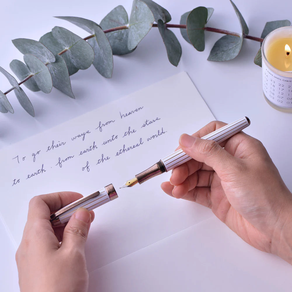 Laban Antique II White Fountain Pen