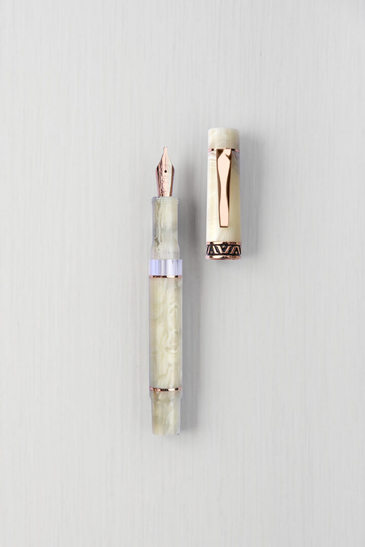Gioia Bellavista Ivory Rose Gold Fountain Pen