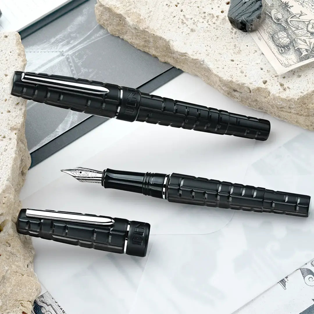 Benu Onyx Tessera Fountain Pen