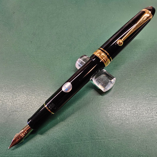 Pilot Custom 743 Black Fountain Pen 14k Customized FA Nib