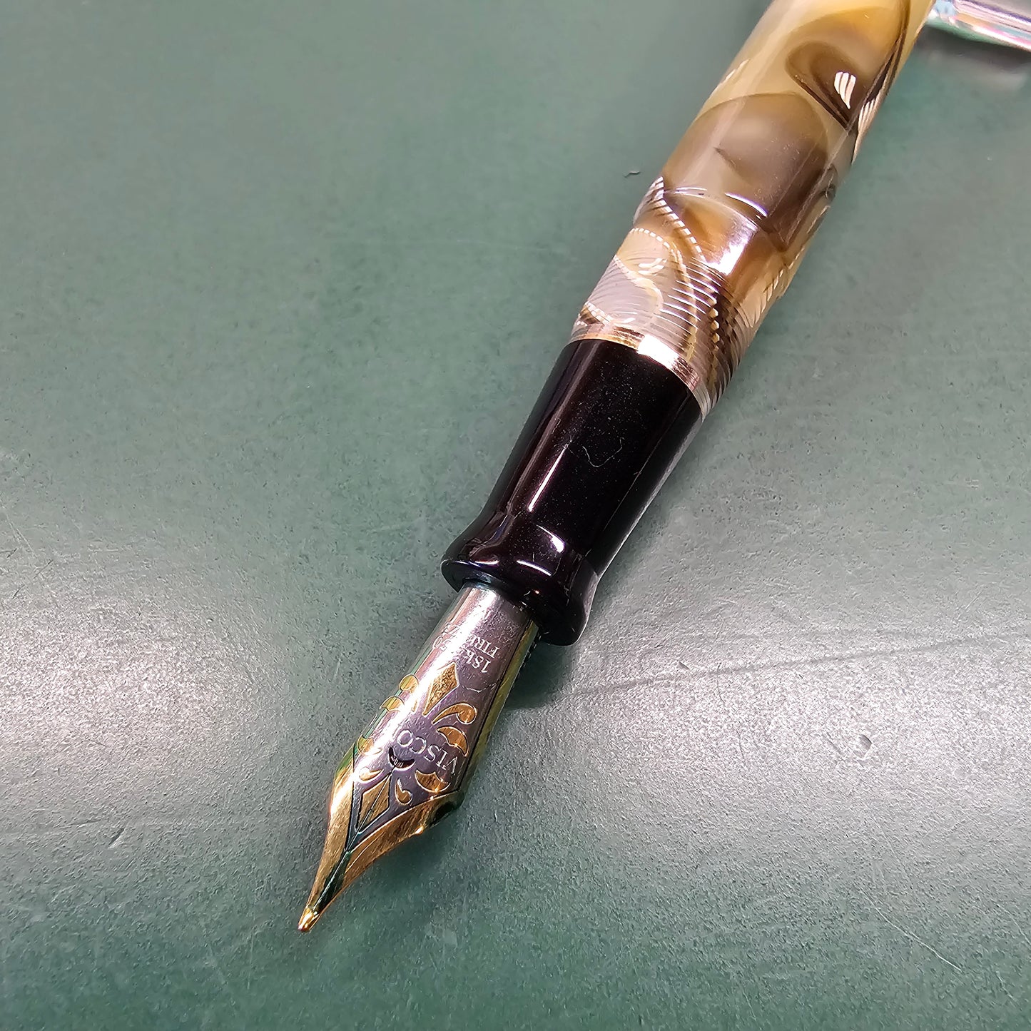 Visconti Honey Almond Voyager Fountain Pen 18k Medium Nib