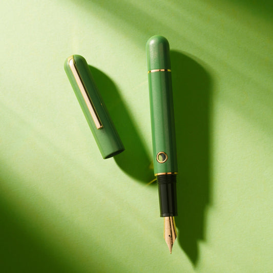 Nahvalur 365 Roiro Jade Fountain Pen