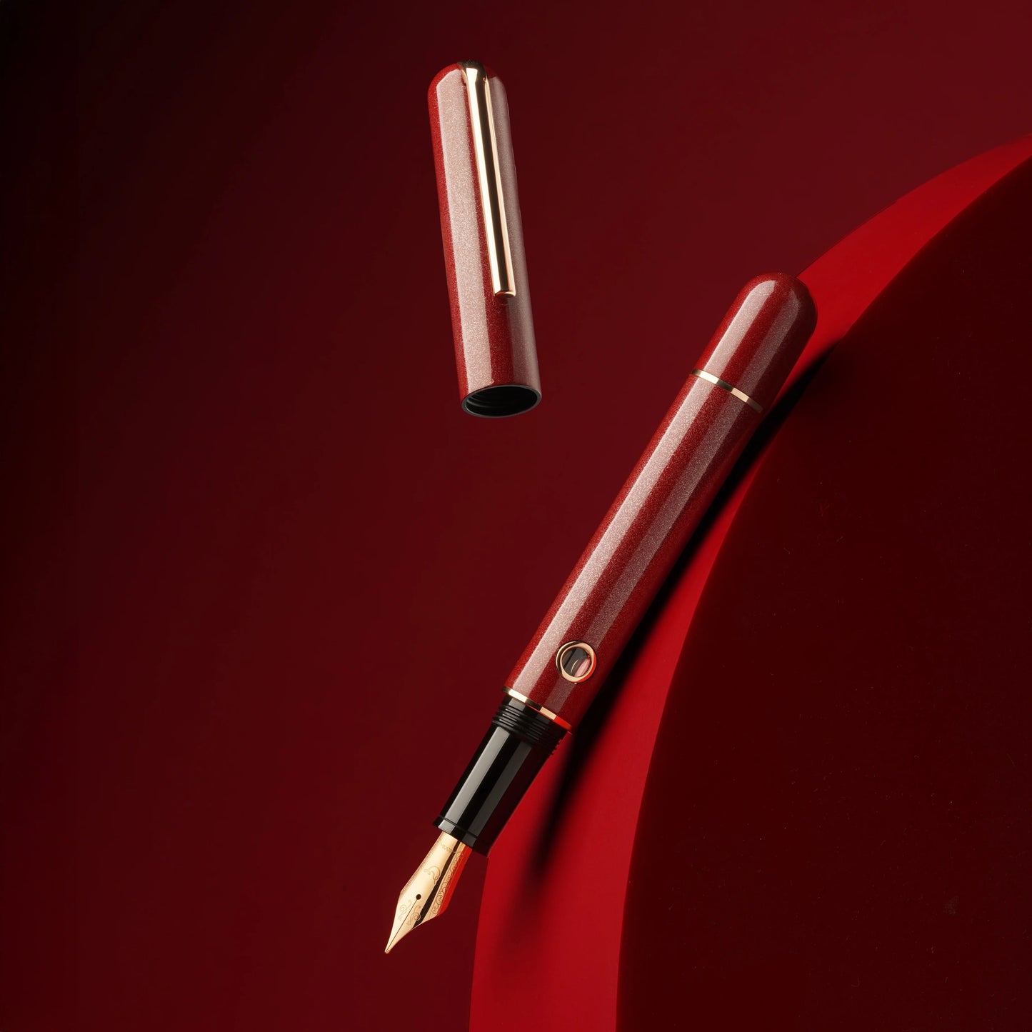 Nahvalur 365 Roiro Garnet Fountain Pen