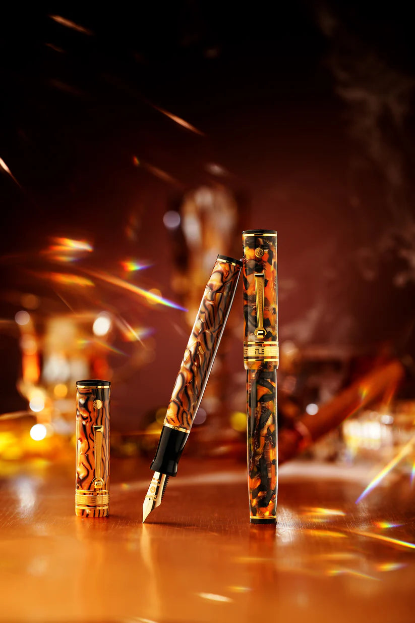 Wahl-Eversharp Decoband Cracked Ice Fountain Pen
