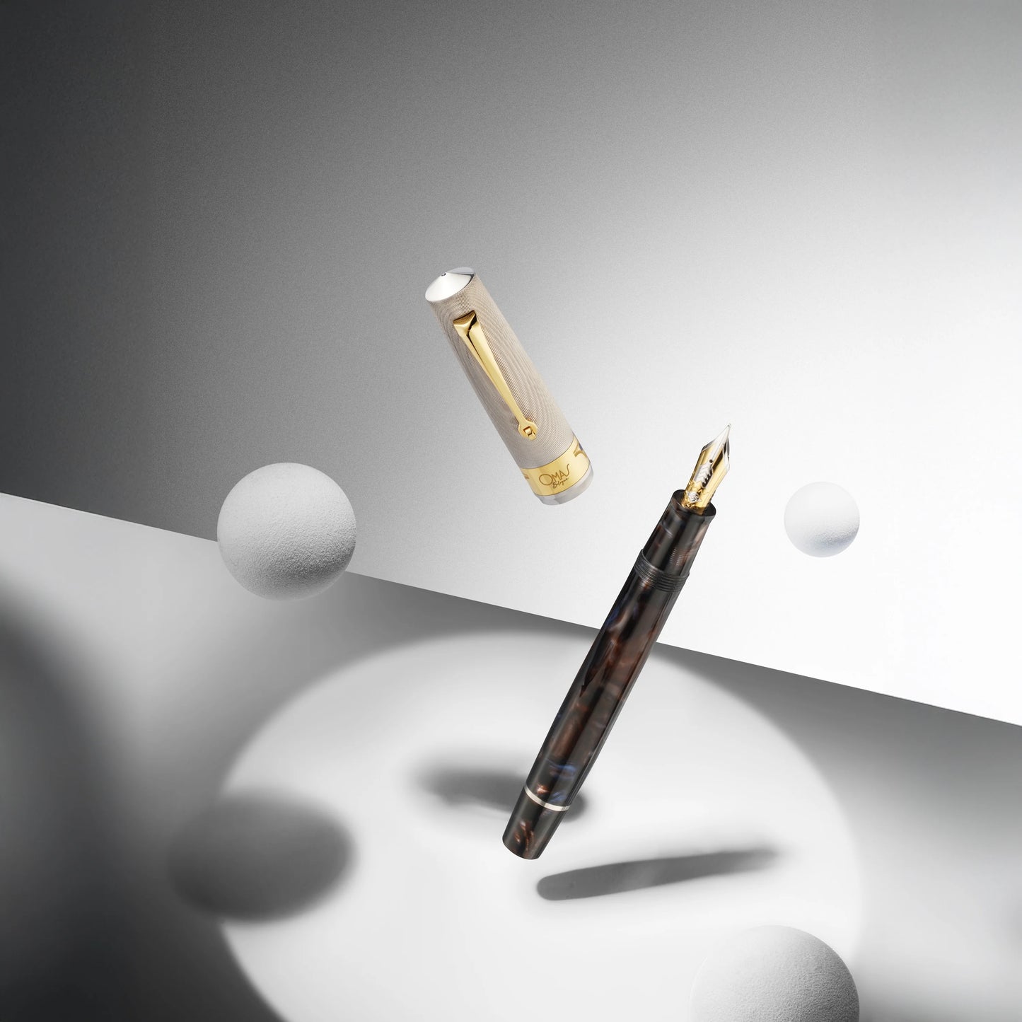 Omas Bologna Galassia Argento Fountain Pen
