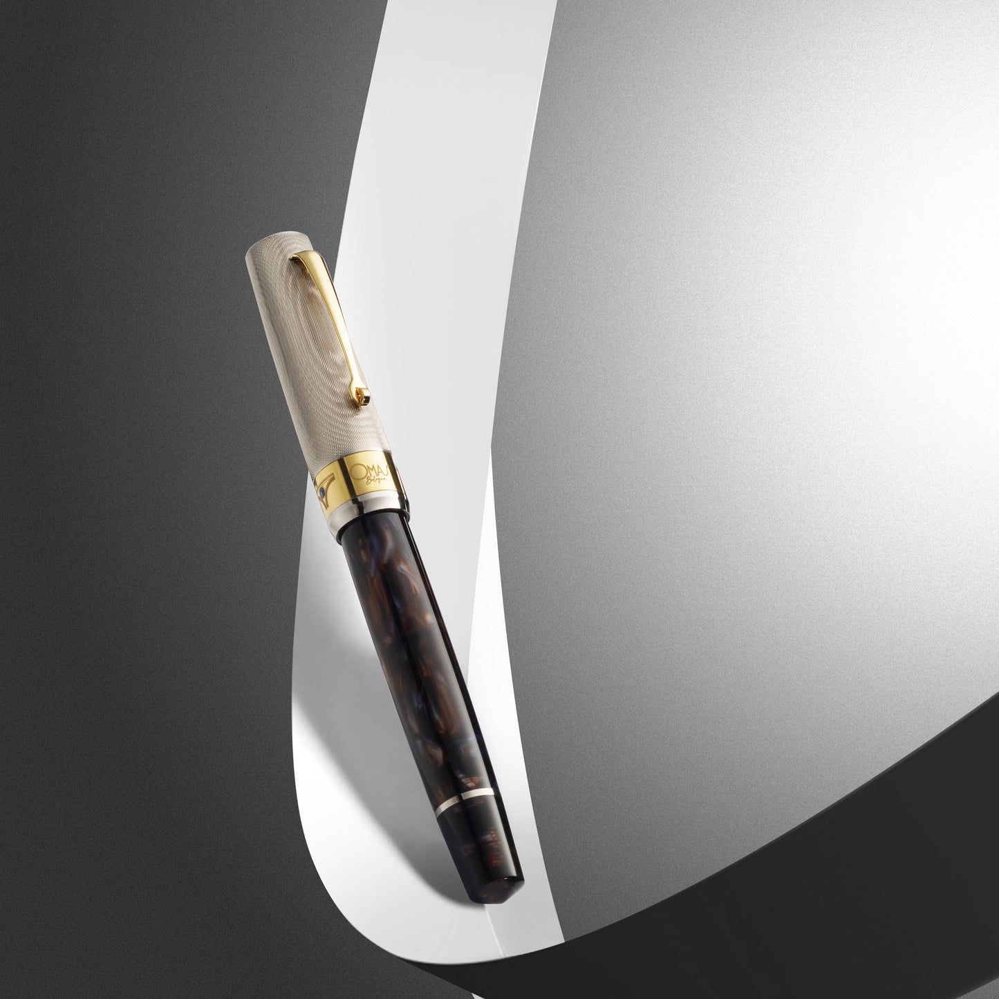 Omas Bologna Galassia Argento Fountain Pen