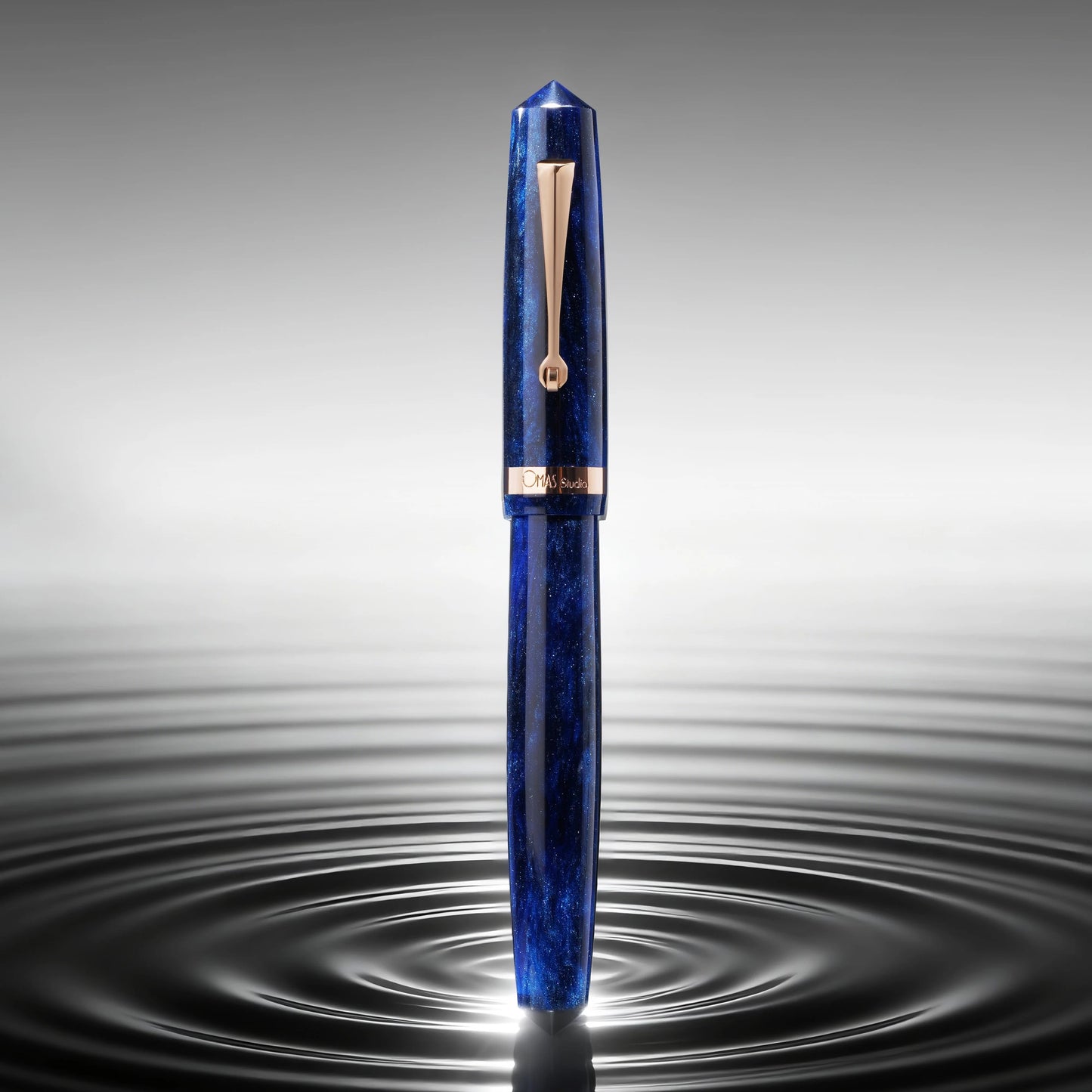 Omas Studio Azzurro Diamante Fountain Pen