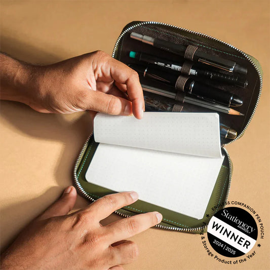 Endless Companion Leather Adjustable Pen Pouch - 5 Pens - Green