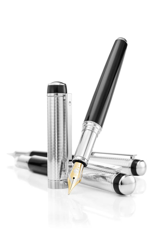 Waldmann Grandeur Black Lacquer Fountain Pen