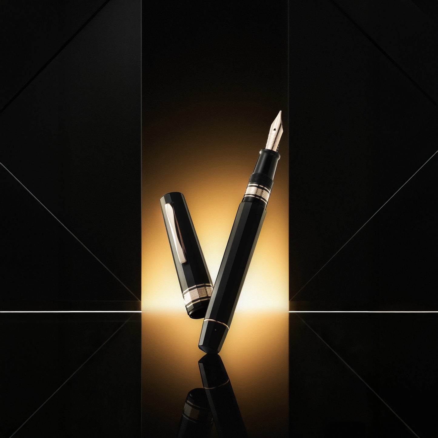 Omas The Paragon: 150625 Fountain Pen