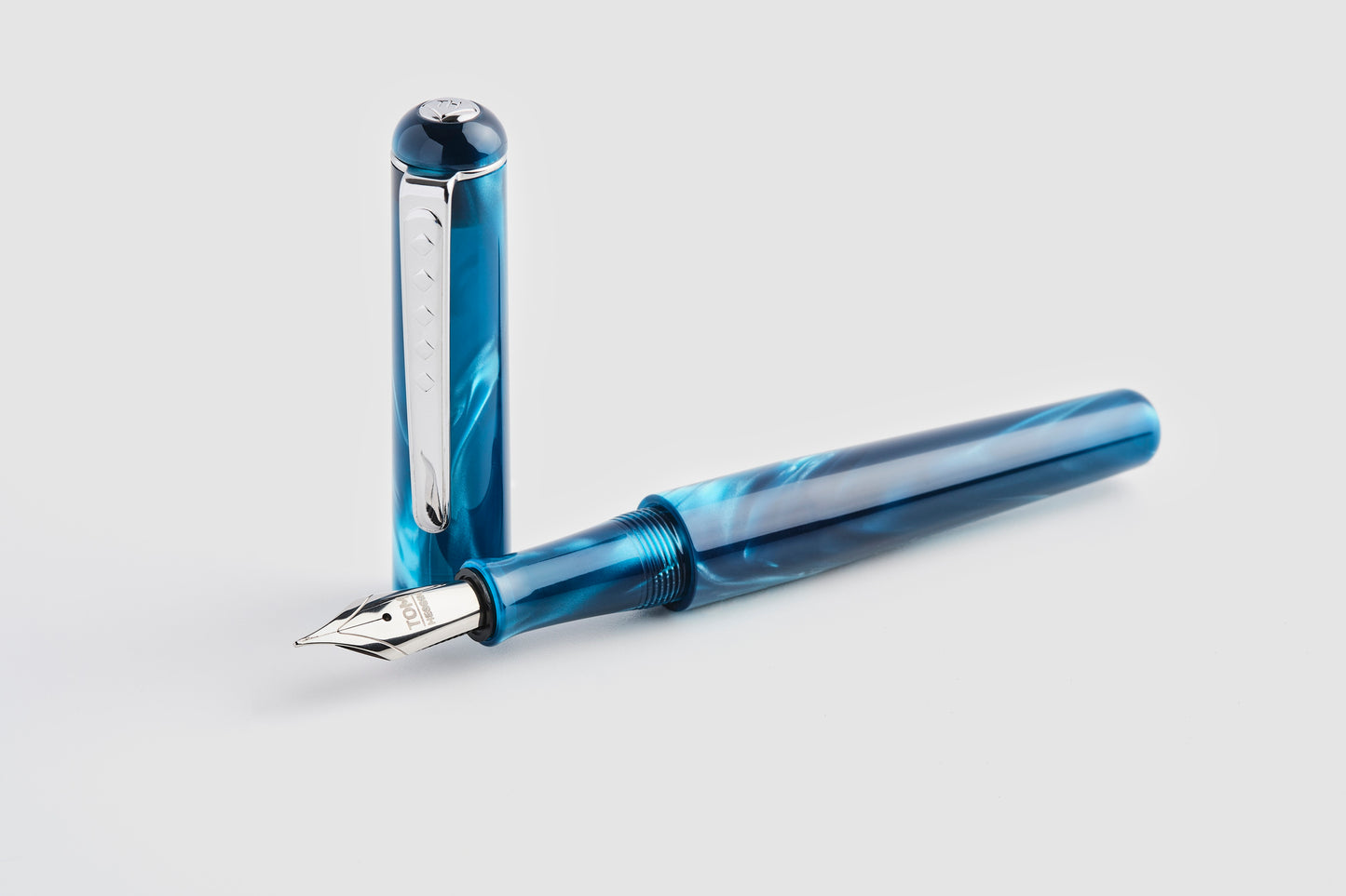 Tom Hessin Charles Signature Blue Fountain Pen