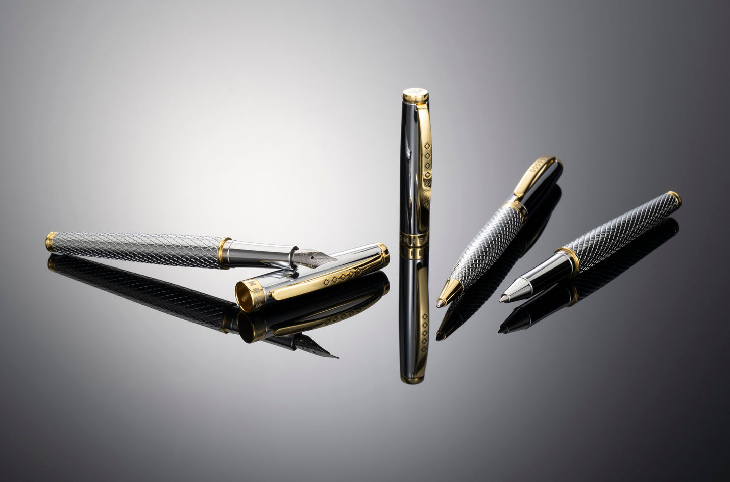 Tom Hessin Magnetic Ritz Fountain Pen